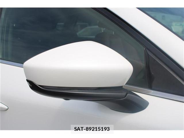 Mazda CX-30 2020-08 8561613-17
