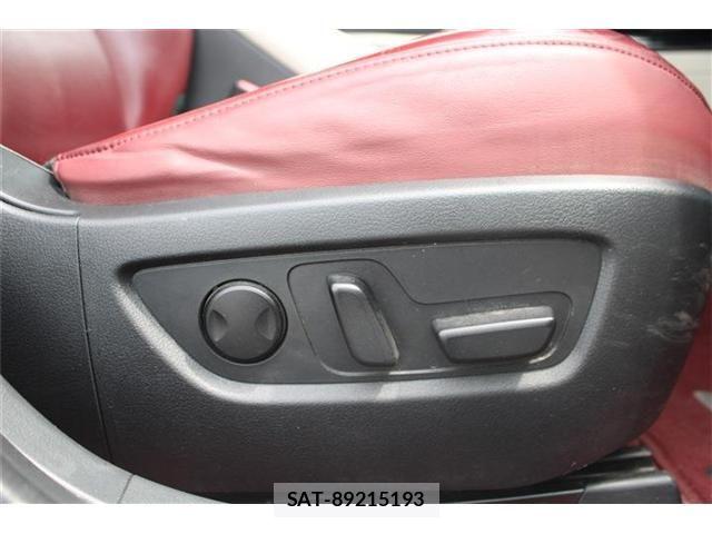 Mazda CX-30 2020-08 8561613-6