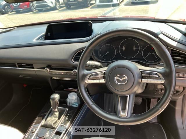 Mazda CX-30 2022-01 8561612-9