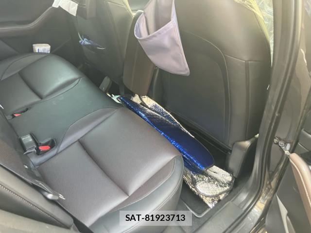 Mazda CX-30 2021-06 8561611-17