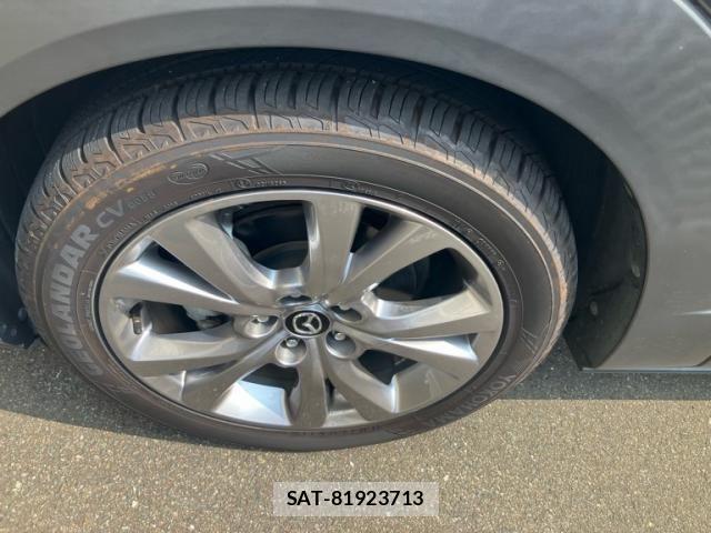 Mazda CX-30 2021-06 8561611-6