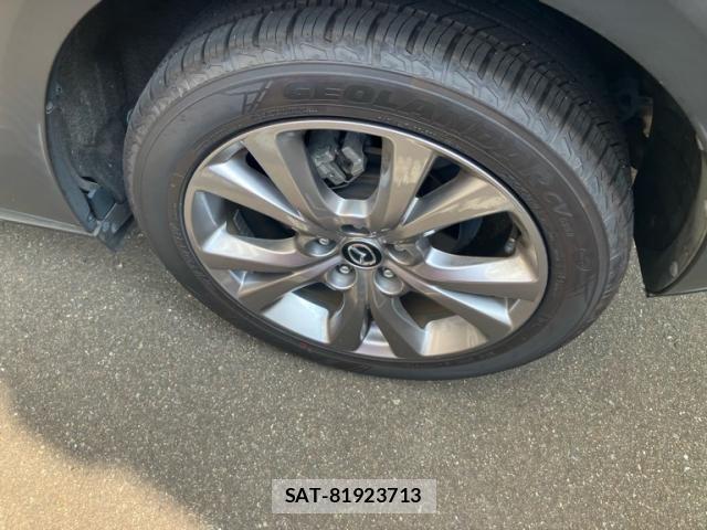 Mazda CX-30 2021-06 8561611-7