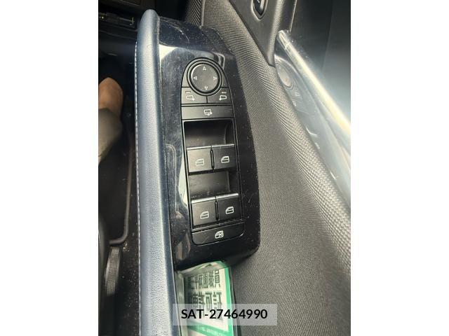Mazda CX-30 2021-10 8561615-13