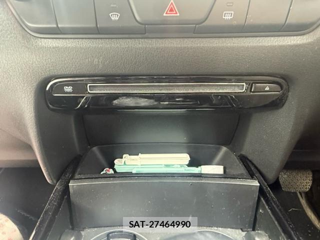 Mazda CX-30 2021-10 8561615-17