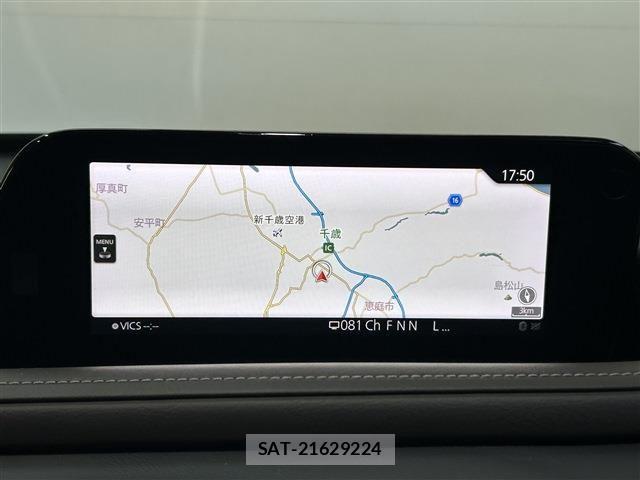 Mazda CX-30 2022-01 8561610-16