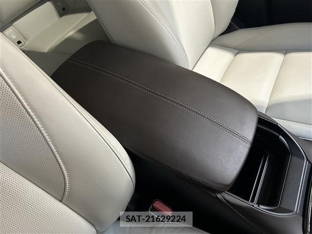 Mazda CX-30 2022-01 8561610-20