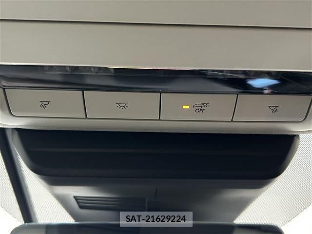 Mazda CX-30 2022-01 8561610-22