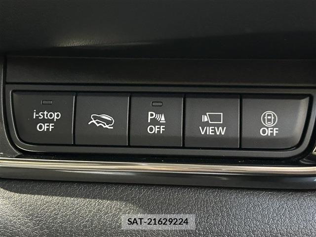 Mazda CX-30 2022-01 8561610-24