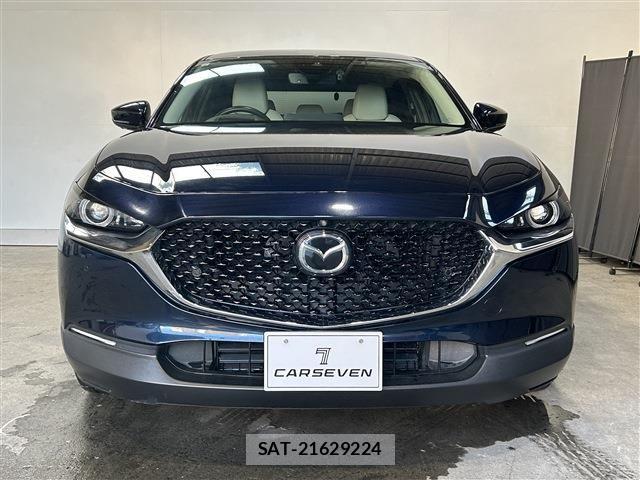 Mazda CX-30 2022-01 8561610-2