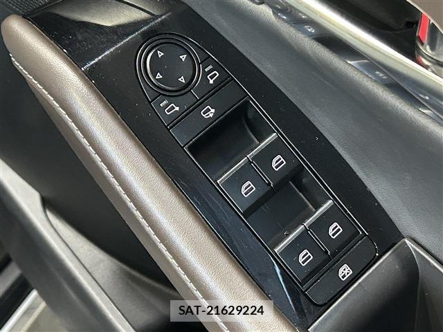 Mazda CX-30 2022-01 8561610-29