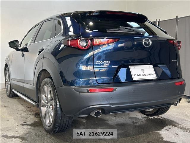 Mazda CX-30 2022-01 8561610-8