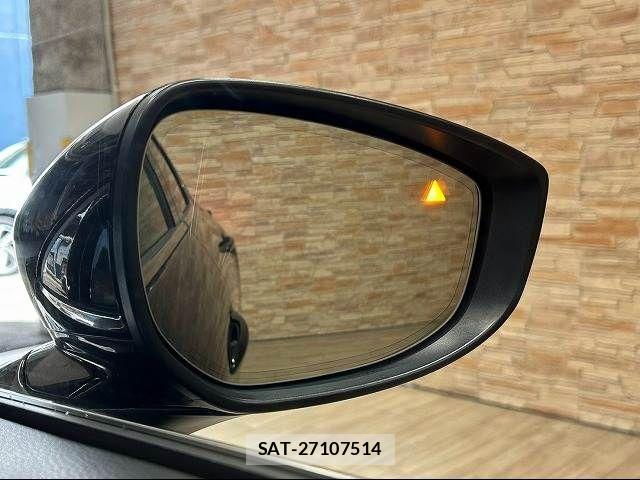 Mazda CX-30 2020-02 8626347-6