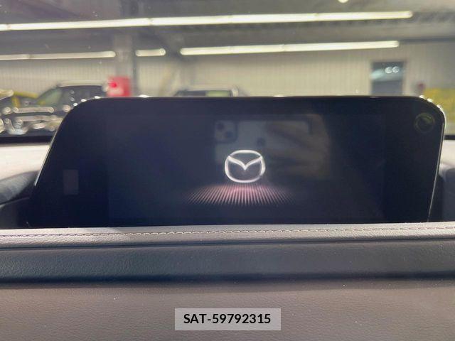 Mazda CX-30 2022-12 8626348-2