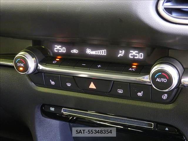 Mazda CX-30 2023-05 8626345-10