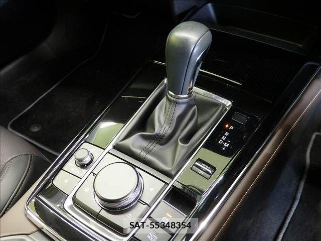 Mazda CX-30 2023-05 8626345-12