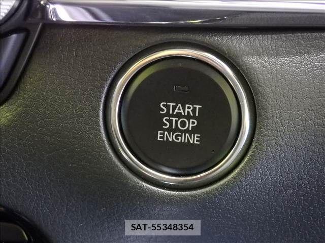 Mazda CX-30 2023-05 8626345-13