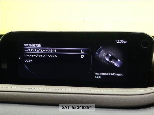 Mazda CX-30 2023-05 8626345-16
