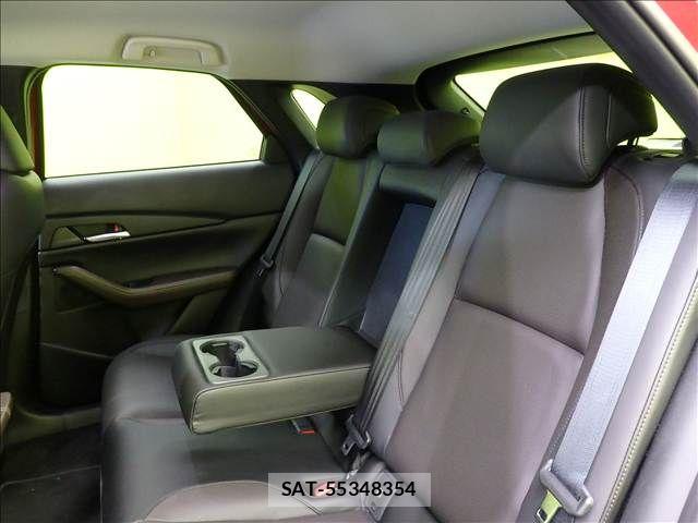 Mazda CX-30 2023-05 8626345-28