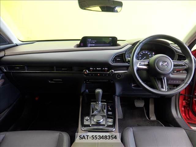 Mazda CX-30 2023-05 8626345-2