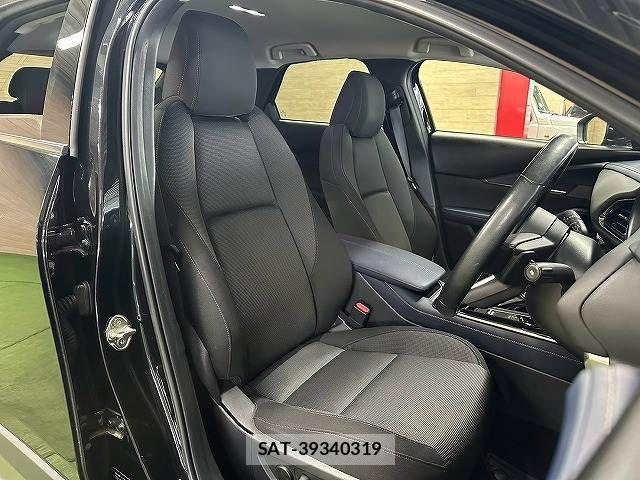 Mazda CX-30 2021-08 8626346-10