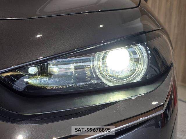 Mazda CX-30 2020-10 8626351-13