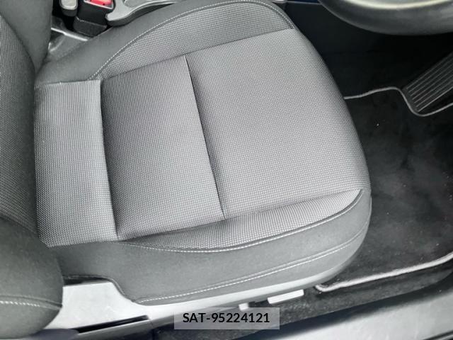 Mazda CX-30 2022-02 8666020-17