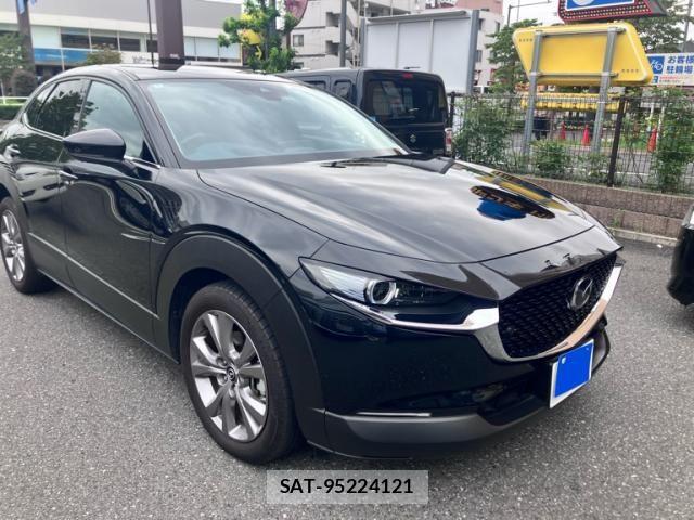 Mazda CX-30 2022-02 8666020-1