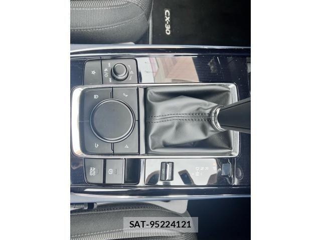 Mazda CX-30 2022-02 8666020-22