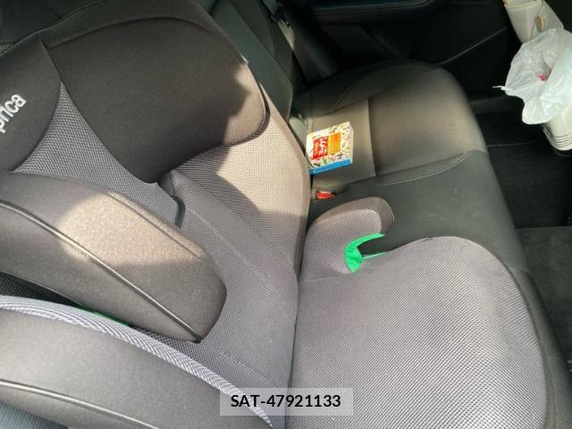 Mazda CX-30 2022-01 8658624-9