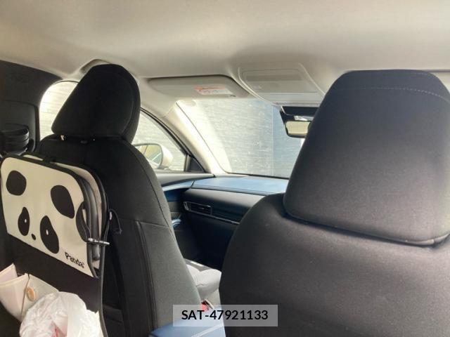 Mazda CX-30 2022-01 8658624-10