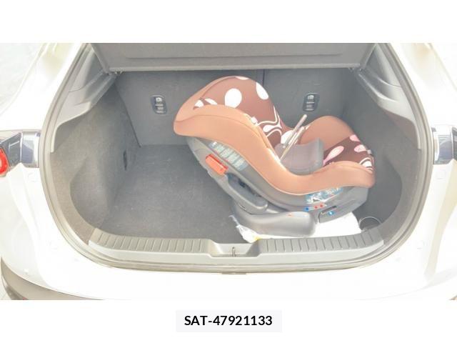 Mazda CX-30 2022-01 8658624-19