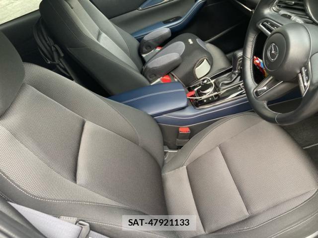 Mazda CX-30 2022-01 8658624-8