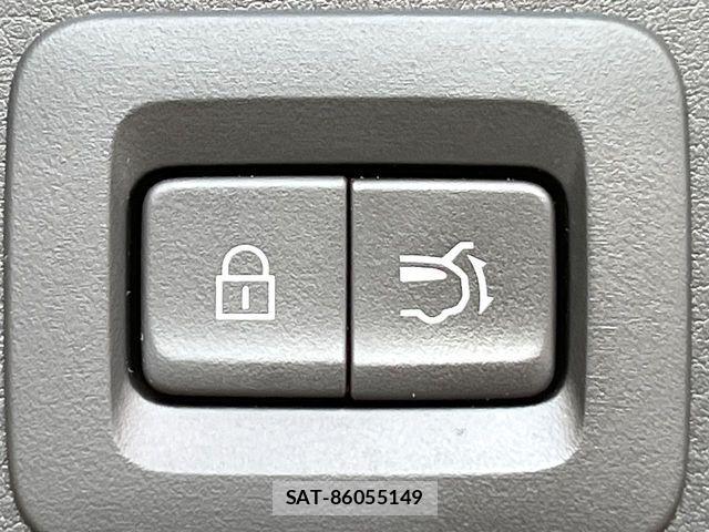 Mazda CX-30 2021-01 8685378-7