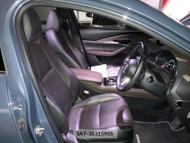 Mazda CX-30 2020-03 8685375-7