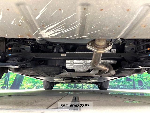Mazda CX-30 2021-10 8685379-19