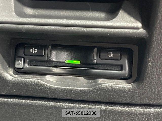 Mazda CX-30 2021-01 8741513-5