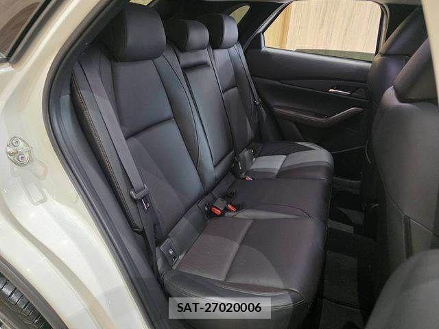 Mazda CX-30 2020-08 8741511-10