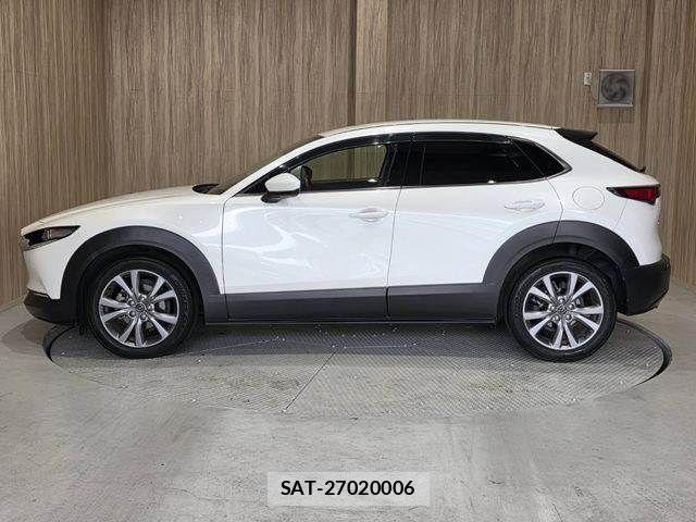 Mazda CX-30 2020-08 8741511-21