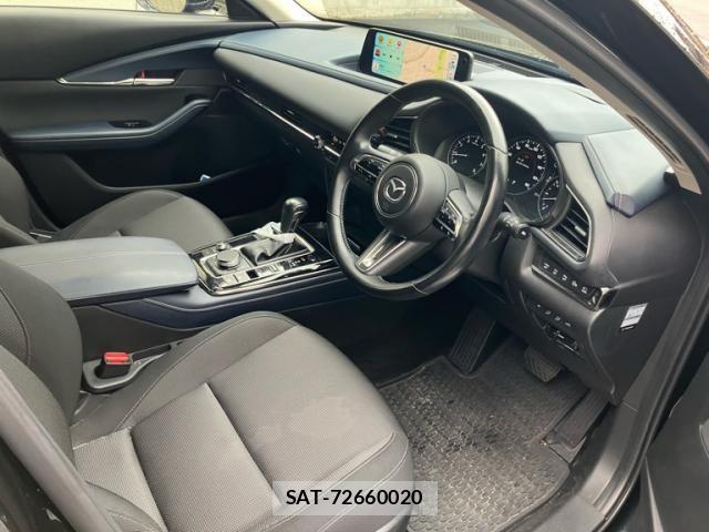 Mazda CX-30 2024-10 8741508-12