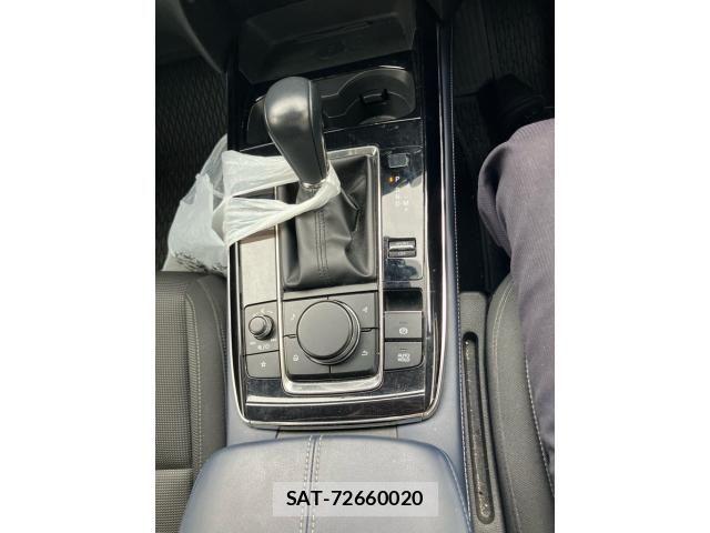 Mazda CX-30 2024-10 8741508-21