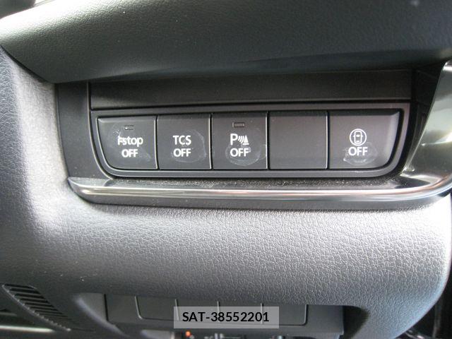 Mazda CX-30 2021-04 8741512-17