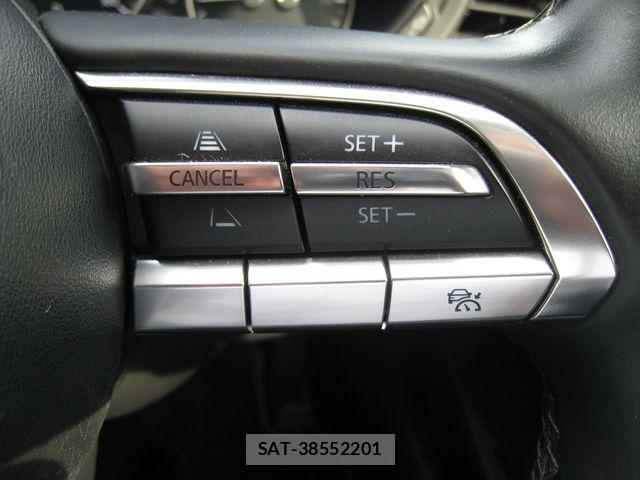 Mazda CX-30 2021-04 8741512-19