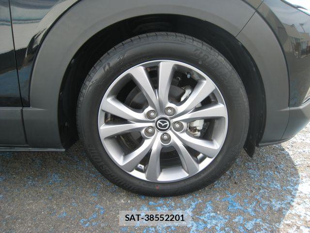 Mazda CX-30 2021-04 8741512-29