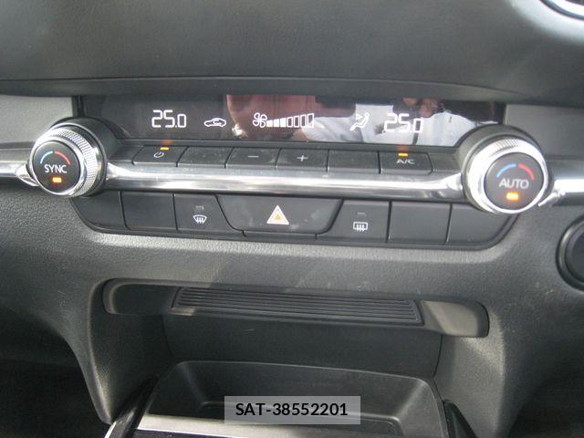 Mazda CX-30 2021-04 8741512-5