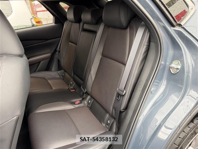 Mazda CX-30 2021-10 8741506-16