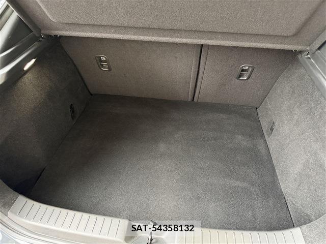 Mazda CX-30 2021-10 8741506-17