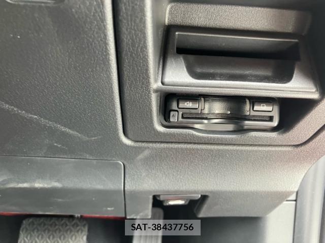 Mazda CX-30 2021-10 8828508-12
