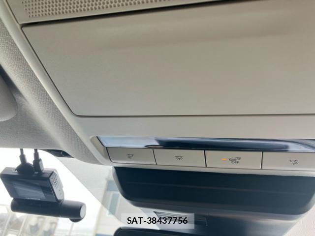 Mazda CX-30 2021-10 8828508-18