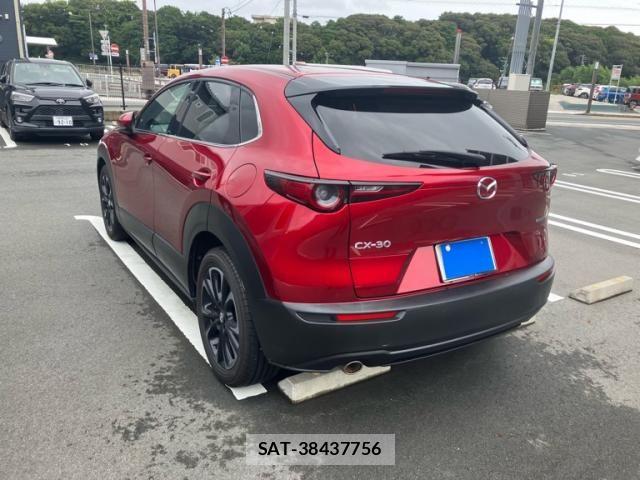 Mazda CX-30 2021-10 8828508-4