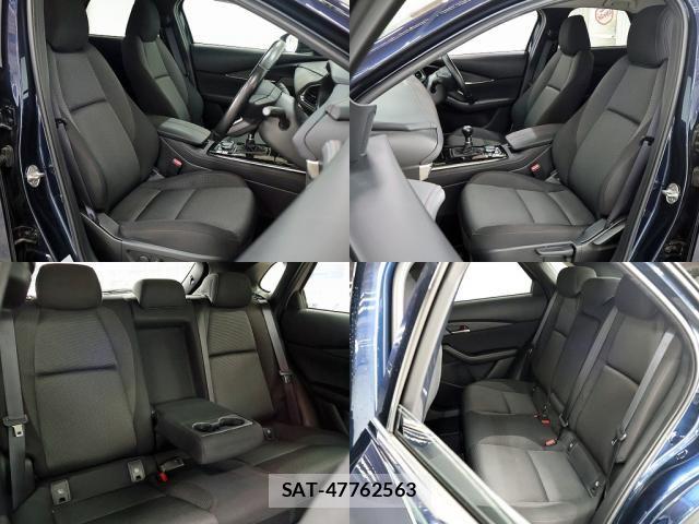Mazda CX-30 2023-08 8828495-19